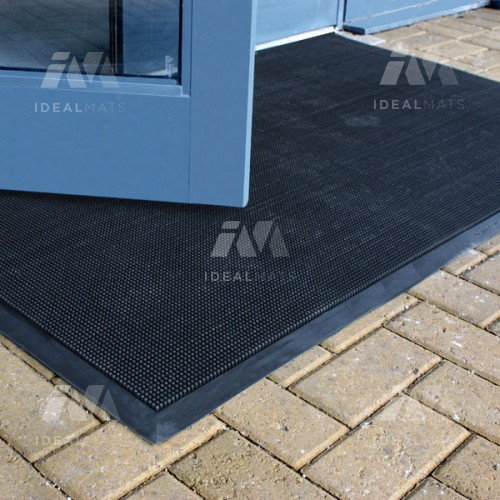 Mat shop for outside